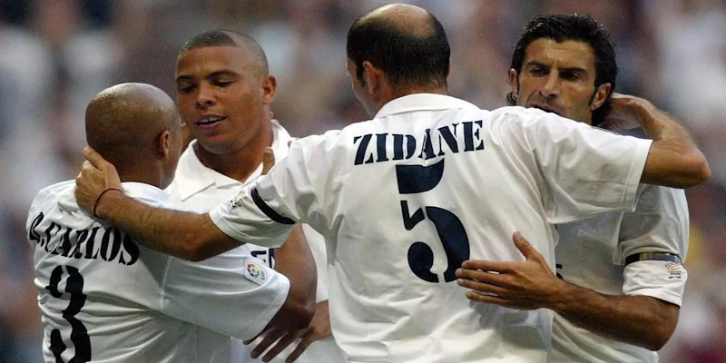 Real Madrid cùng dàn sao Galacticos thập niên 2000